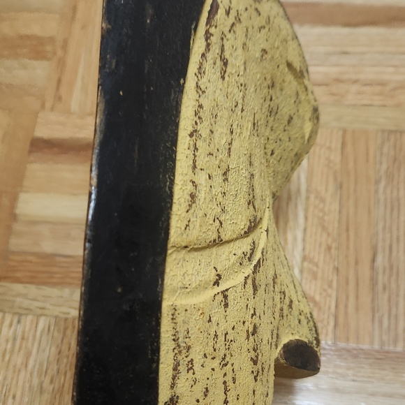 Vintage African Tribal Wooden Art Mask - Picture 4 of 4